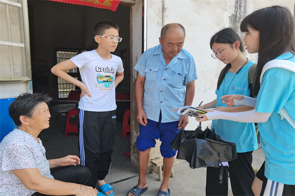 永远跟党走奋进新时代三下乡社会实践预防溺水拐骗安全共筑美好灿烂